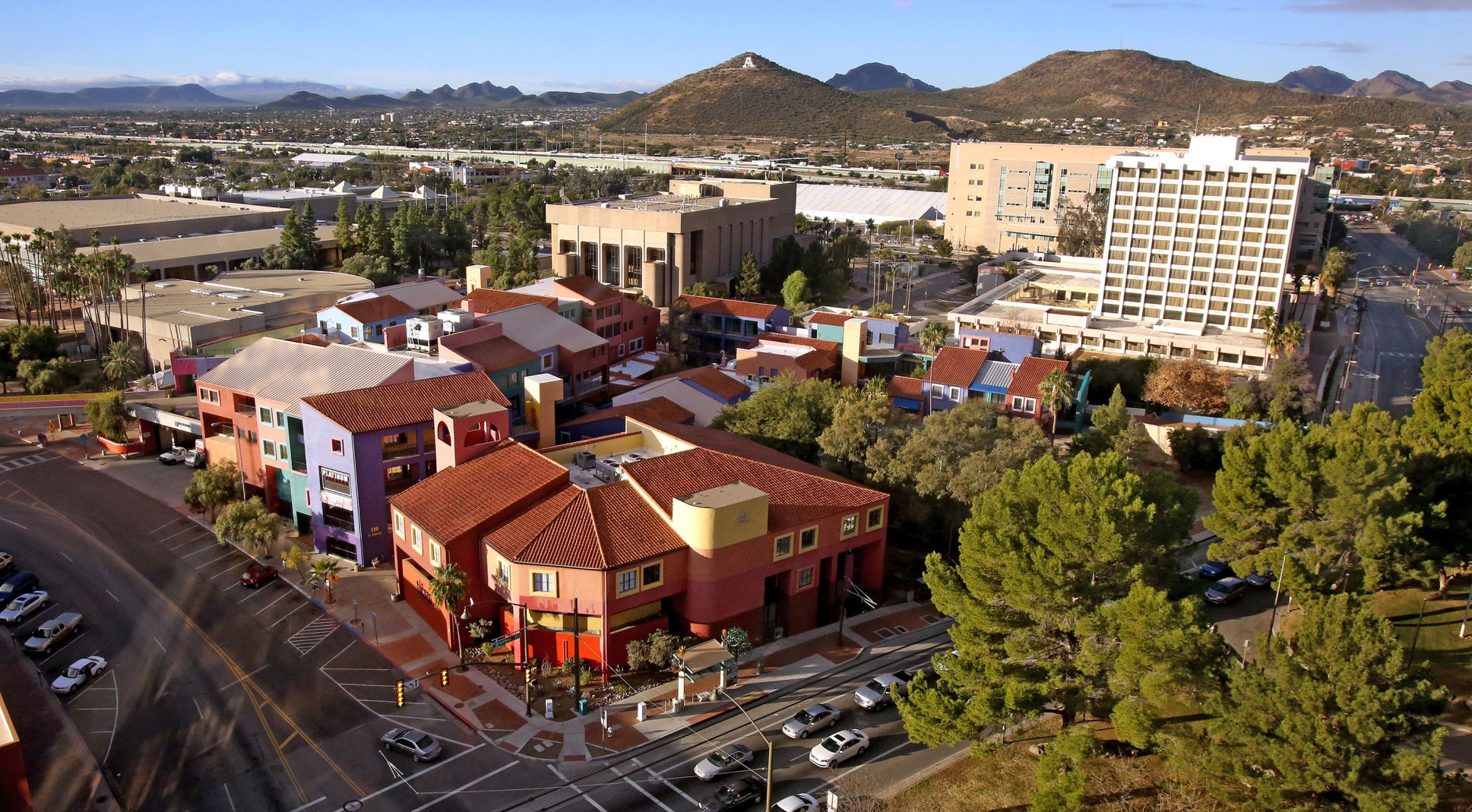 La Placita offices